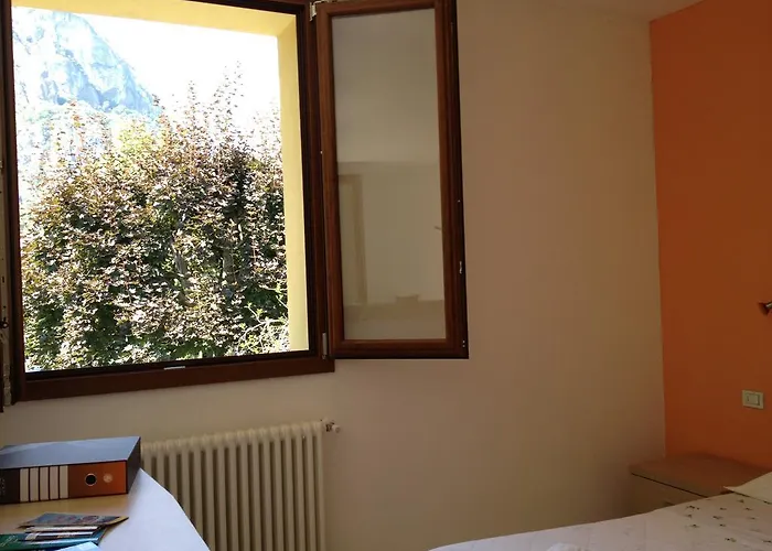 בית הארחה Casa Pini
